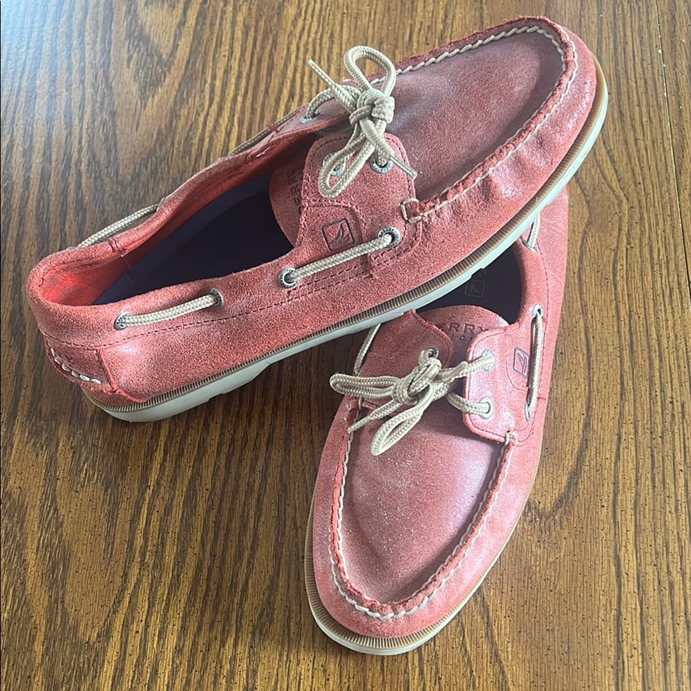 Sperry Coral Boat Shoes Classic Moccasin Style